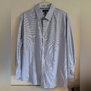 Banana Republic Light Blue Men's Dress Shirt - Long Sleeve Button Front